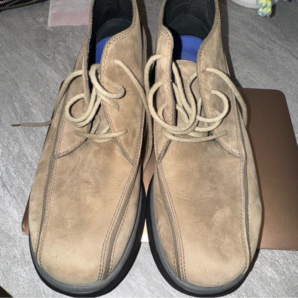 Merrell Tan Chukka Boots for Men 9